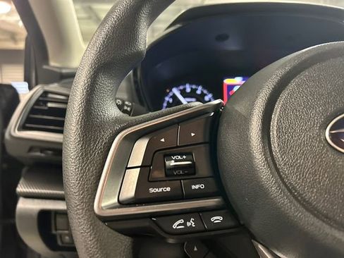 Used 2022 Subaru Impreza Premium image 12