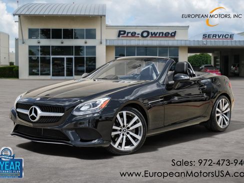 Used 2017 Mercedes-Benz SLC 300 image 1
