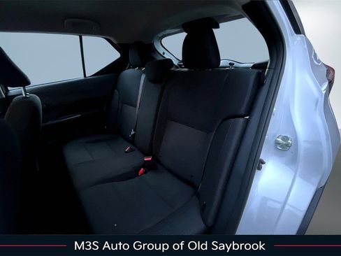 Certified 2024 Nissan Kicks S image 22