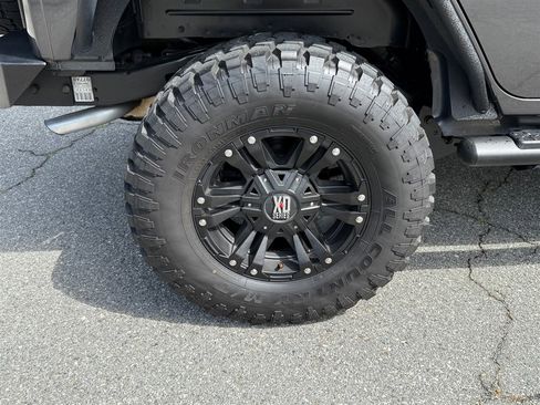 Used 2017 Jeep Wrangler Unlimited Sport w/ Quick Order Package 24S image 33