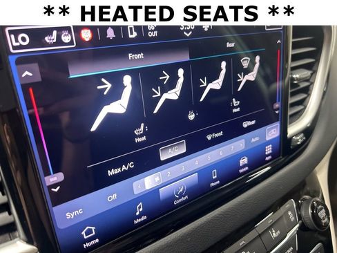 Certified 2023 Chrysler Pacifica Touring-L FWD image 12