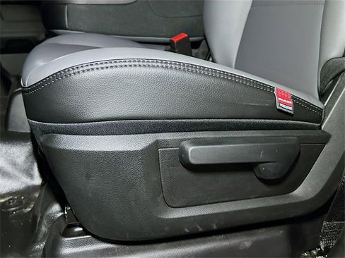 New 2026 RAM 3500 Tradesman w/ Chrome Appearance Group image 13