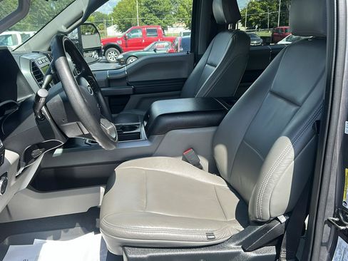 Used 2021 Ford F250 XLT w/ XLT Premium Package AWD/4WD image 11