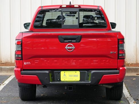 Used 2022 Nissan Frontier SV RWD image 38