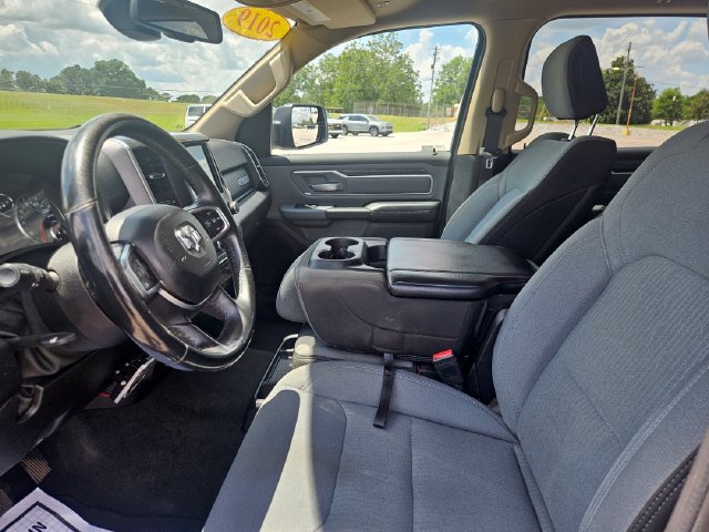 Used 2019 RAM 1500 Big Horn RWD image 9