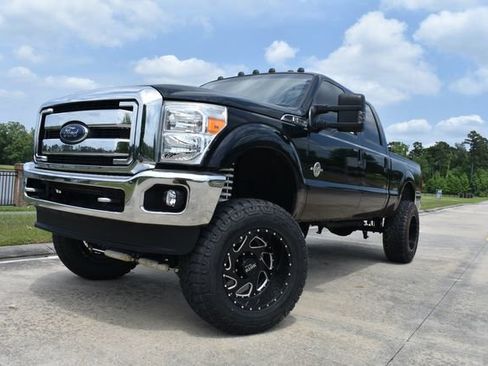 Used 2016 Ford F250 Lariat w/ Lariat Ultimate Package AWD/4WD image 5