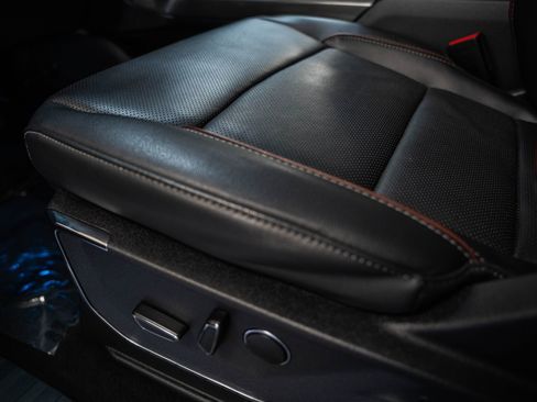 Certified 2023 Ford F150 Lariat w/ Equipment Group 502A High image 44