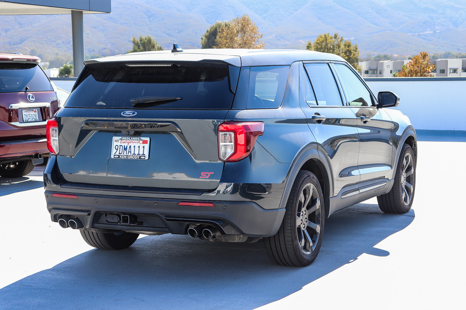 Used 2022 Ford Explorer ST w/ Equipment Group 401A AWD/4WD image 7