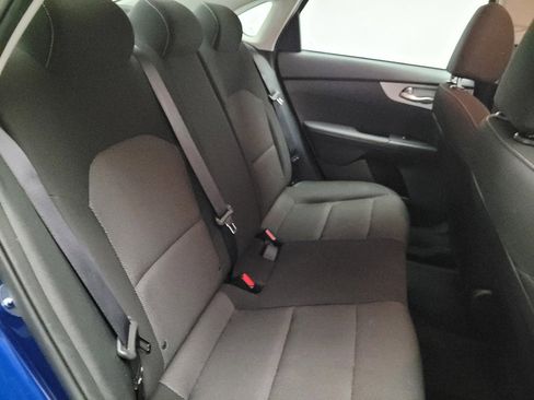 Used 2024 Kia Forte LXS FWD image 19