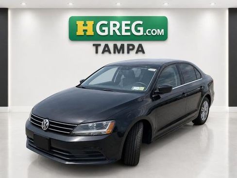 Used 2017 Volkswagen Jetta S FWD image 4