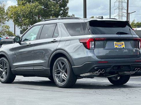Used 2026 Ford Explorer ST w/ Sun And Sound Package AWD/4WD image 5