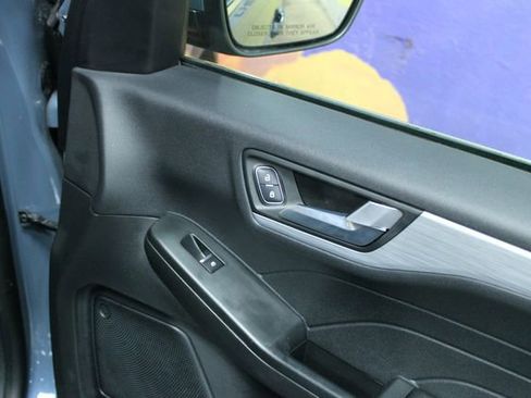 Used 2025 Ford Escape Platinum AWD/4WD image 11