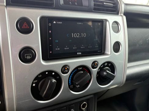 Used 2007 Toyota FJ Cruiser 4WD image 24