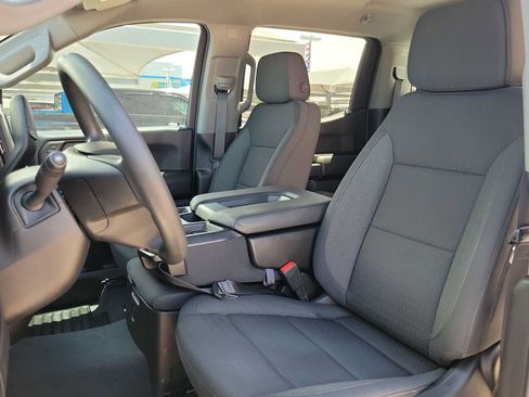 Used 2026 Chevrolet Silverado 1500 Custom w/ Turbomax Blackout Package RWD image 14