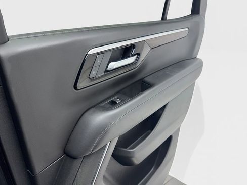 Used 2025 Chevrolet Tahoe LT image 50