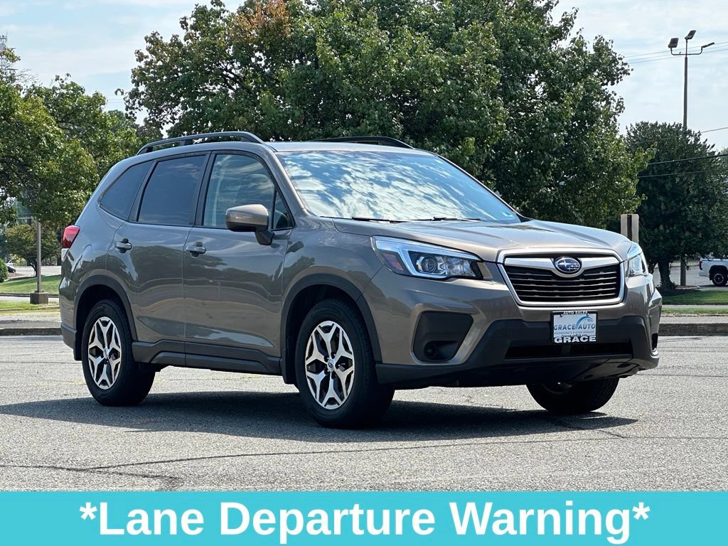 Used 2019 Subaru Forester Premium w/ All-Weather Package AWD/4WD image 12