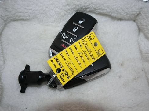 Used 2025 RAM 1500 Big Horn AWD/4WD image 29