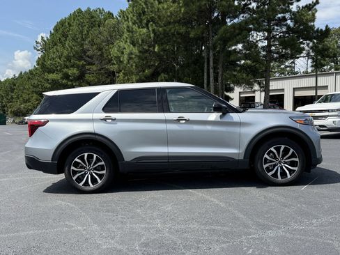 Used 2022 Ford Explorer ST AWD/4WD image 21