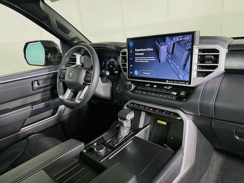 Used 2023 Toyota Tundra Platinum AWD/4WD image 26