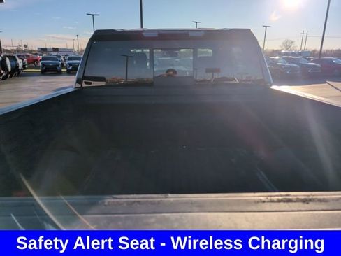 Used 2022 GMC Sierra 1500 SLT w/ SLT Premium Plus Package image 10