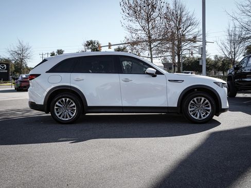 Used 2024 MAZDA CX-90 Plug-In Hybrid w/ Preferred image 11