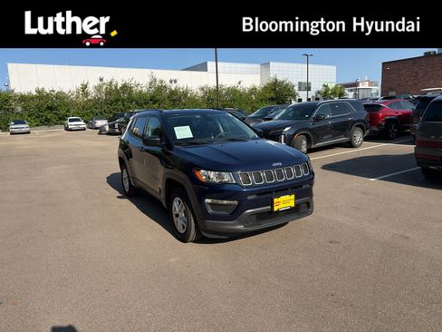 Used 2017 Jeep Compass Sport AWD/4WD image 1
