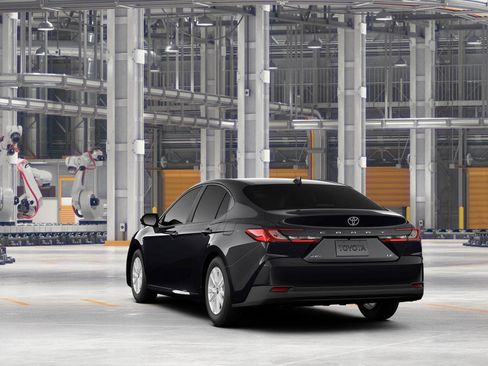 New 2026 Toyota Camry LE FWD image 9