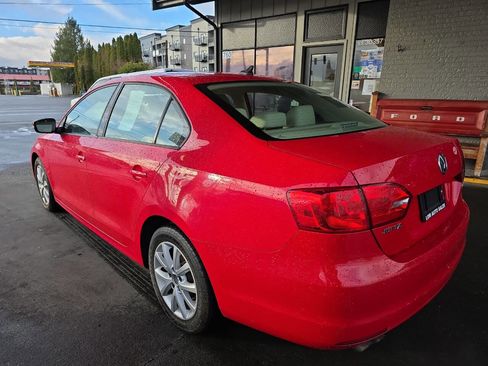 Used 2012 Volkswagen Jetta SE image 6
