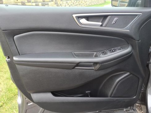 Used 2024 Ford Edge SEL AWD/4WD image 14