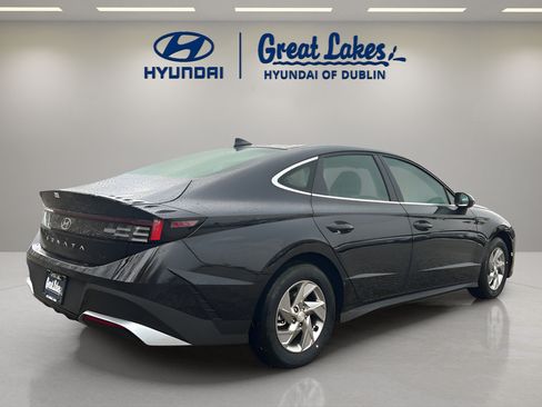 Certified 2026 Hyundai Sonata SE FWD image 5
