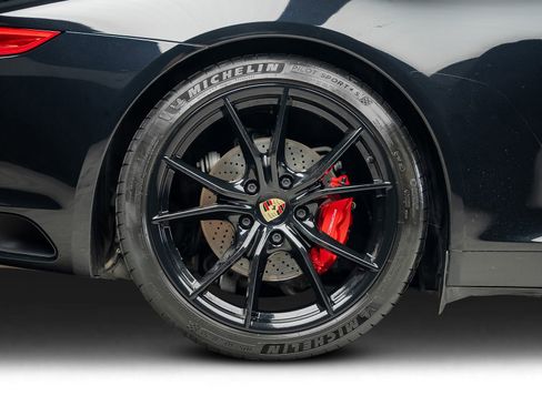 Used 2019 Porsche 911 Carrera S RWD image 31
