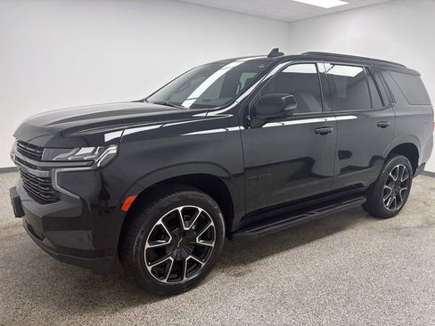 Used 2021 Chevrolet Tahoe RST w/ Luxury Package image 3