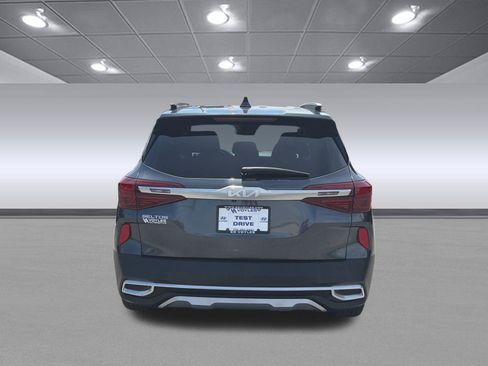 Used 2023 Kia Seltos S w/ Navigation Package FWD image 8