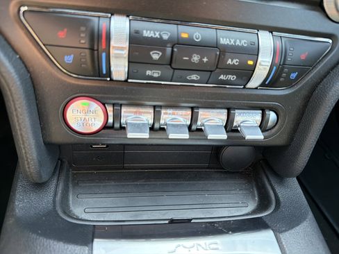 Used 2022 Ford Mustang GT Premium w/ Black Accent Package RWD image 20