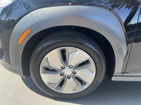 Used 2021 Hyundai Kona SEL w/ Cargo Package FWD image 73