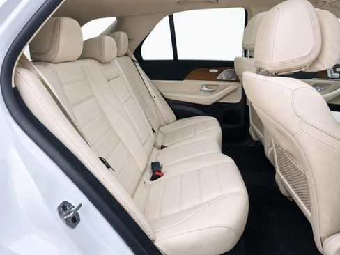 New 2026 Mercedes-Benz GLE 450 4MATIC image 23