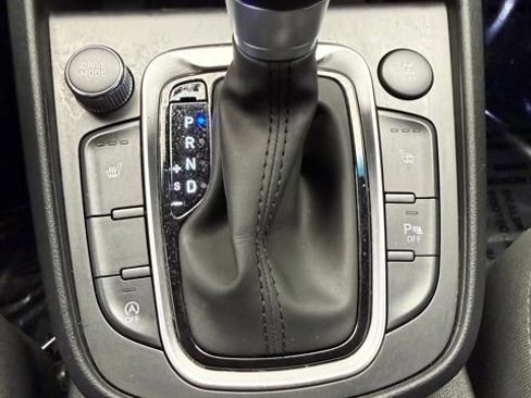 Used 2023 Hyundai Kona Limited w/ Cargo Package AWD/4WD image 48