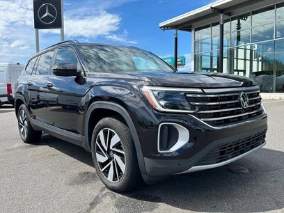 Used 2025 Volkswagen Atlas SE