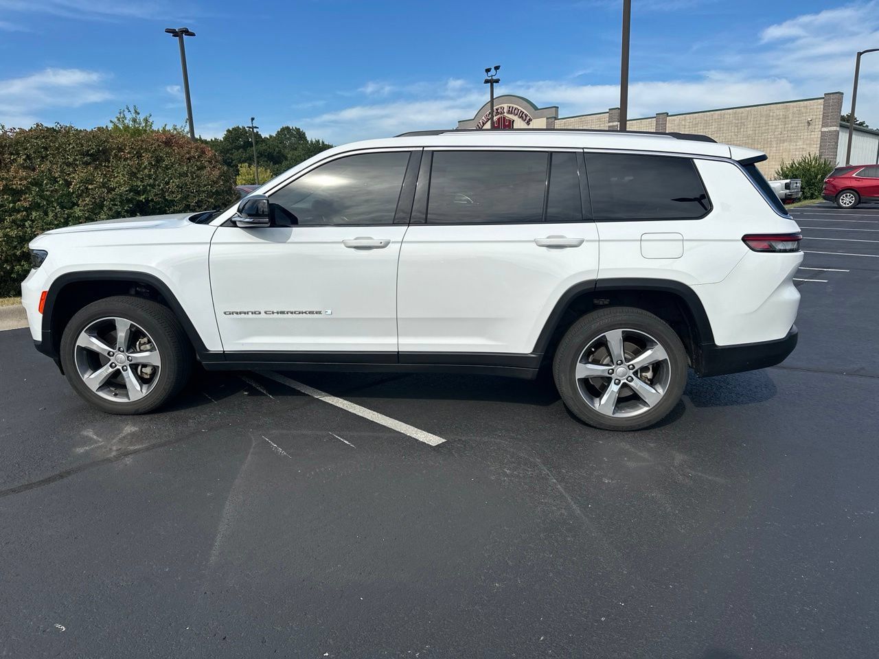 Used 2021 Jeep Grand Cherokee L Limited AWD/4WD image 6
