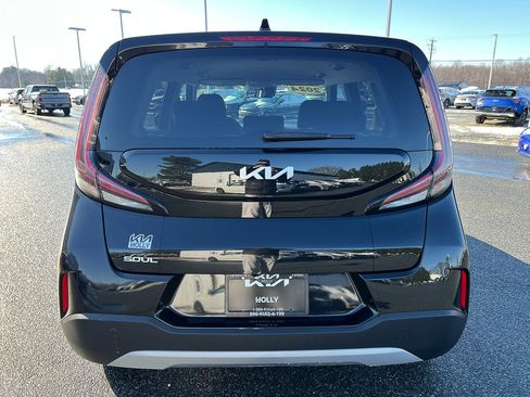 Used 2024 Kia Soul LX w/ Option Group 015 image 4