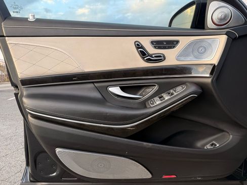 Used 2016 Mercedes-Benz Maybach S 600 image 13