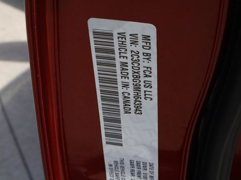 Used 2021 Dodge Charger SXT w/ Blacktop Package RWD image 21