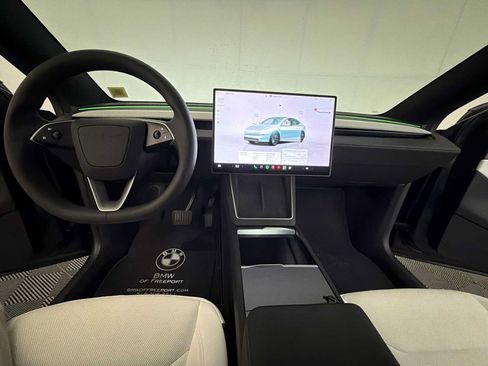 Used 2026 Tesla Model Y 2WD image 12