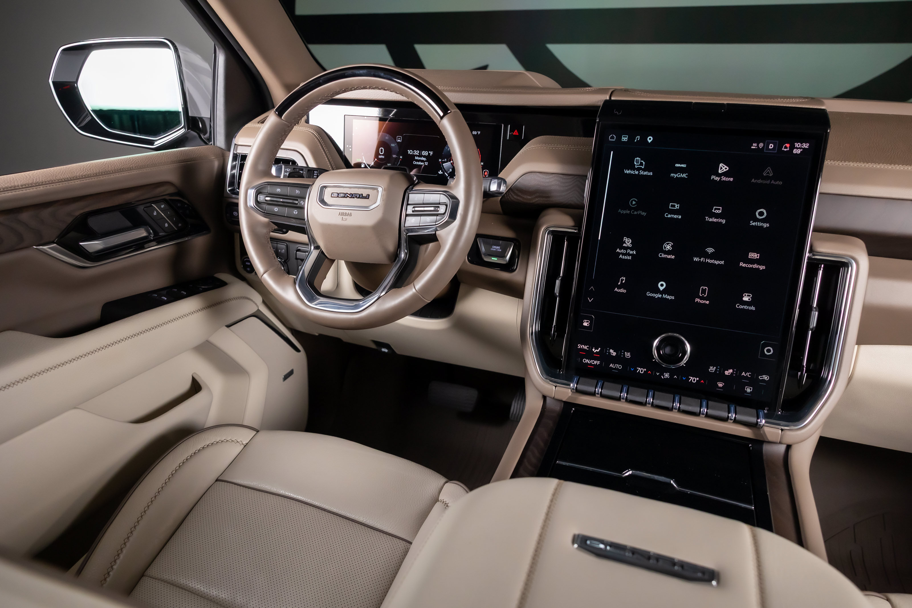 Used 2026 GMC Yukon Denali w/ Denali Reserve Package AWD/4WD image 7
