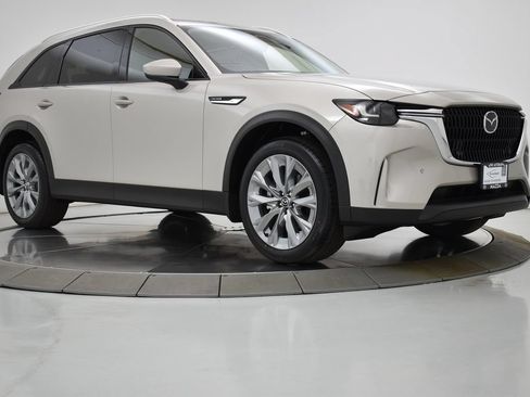 New 2026 MAZDA CX-90 3.3 Turbo w/ Preferred Package AWD/4WD image 11