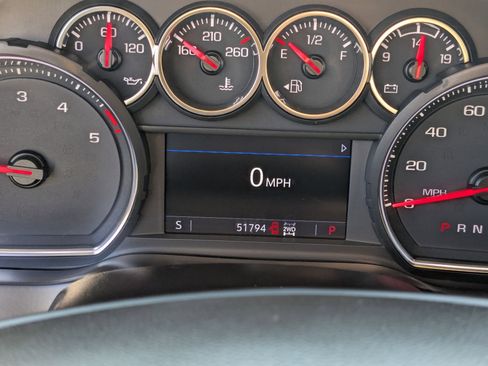 Used 2021 Chevrolet Silverado 2500 LTZ image 22