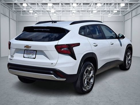 Certified 2024 Chevrolet Trax LT FWD image 8