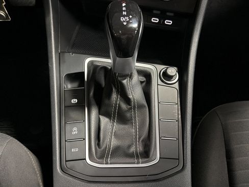 Certified 2024 Volkswagen Jetta S FWD image 40