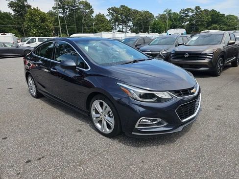 Used 2016 Chevrolet Cruze Premier FWD image 8