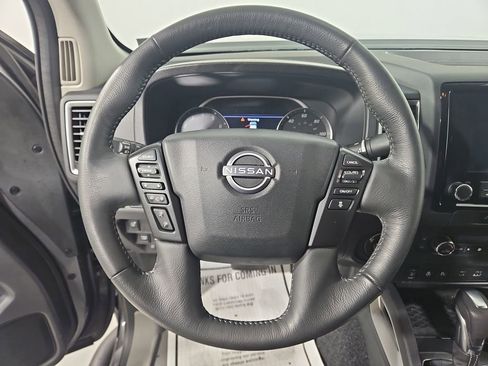 Certified 2024 Nissan Frontier SV w/ SV Convenience Package image 16